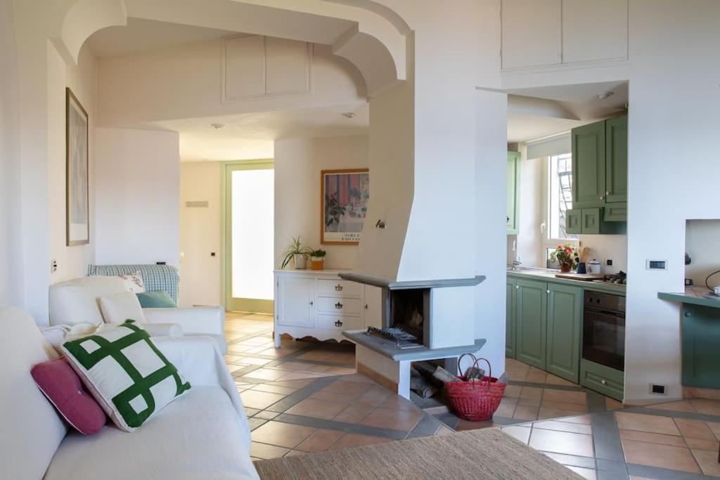 Appartement La Terrazza Nel Borgo à Bracciano  Extérieur photo